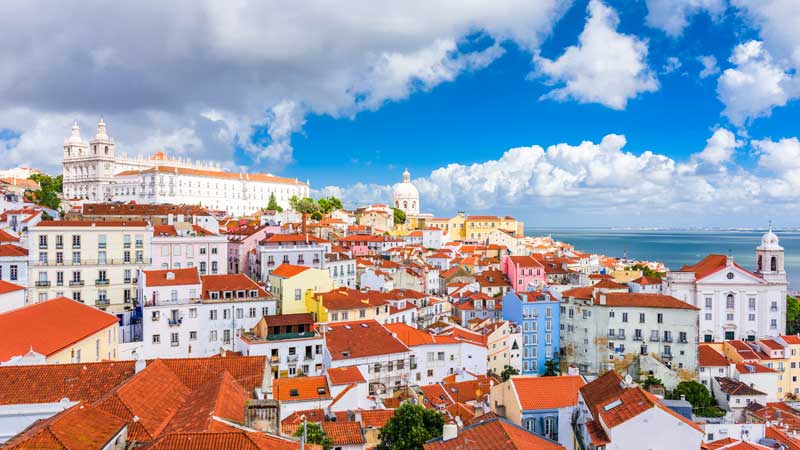 Lisbon (Portugal) is an ideal affordable winter destinations for digital nomad families travelling together.